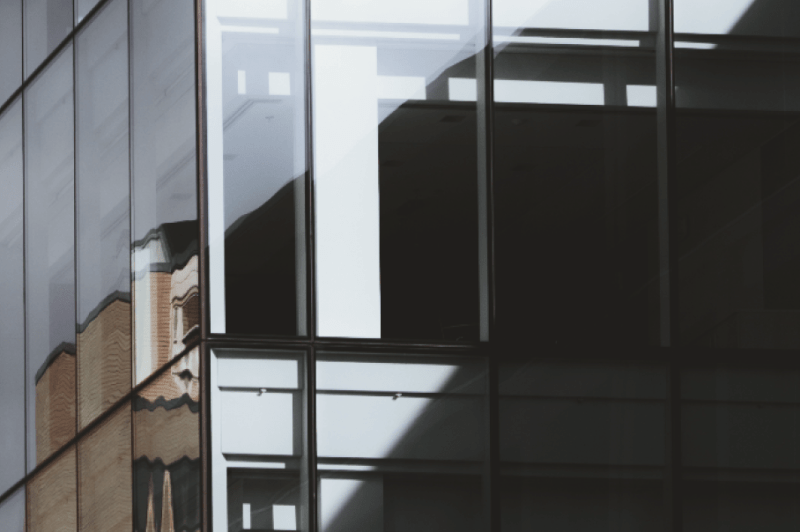 Uso de taquetes de anclaje:  Por qué son clave para la seguridad y durabilidad de estructuras&nbsp;exteriores